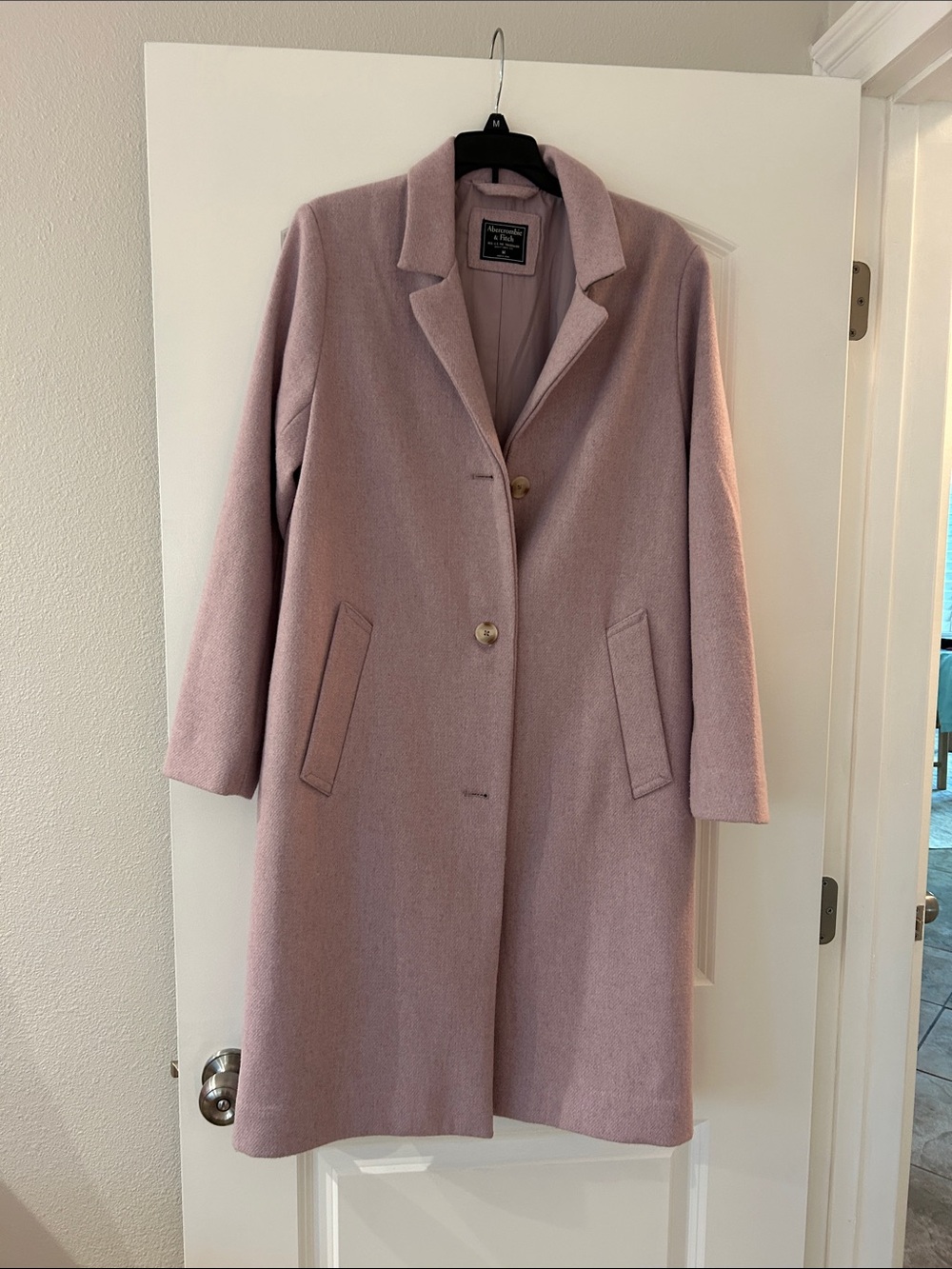 Abercrombie & Fitch Dusty Rose Single-Breasted Trench Coat